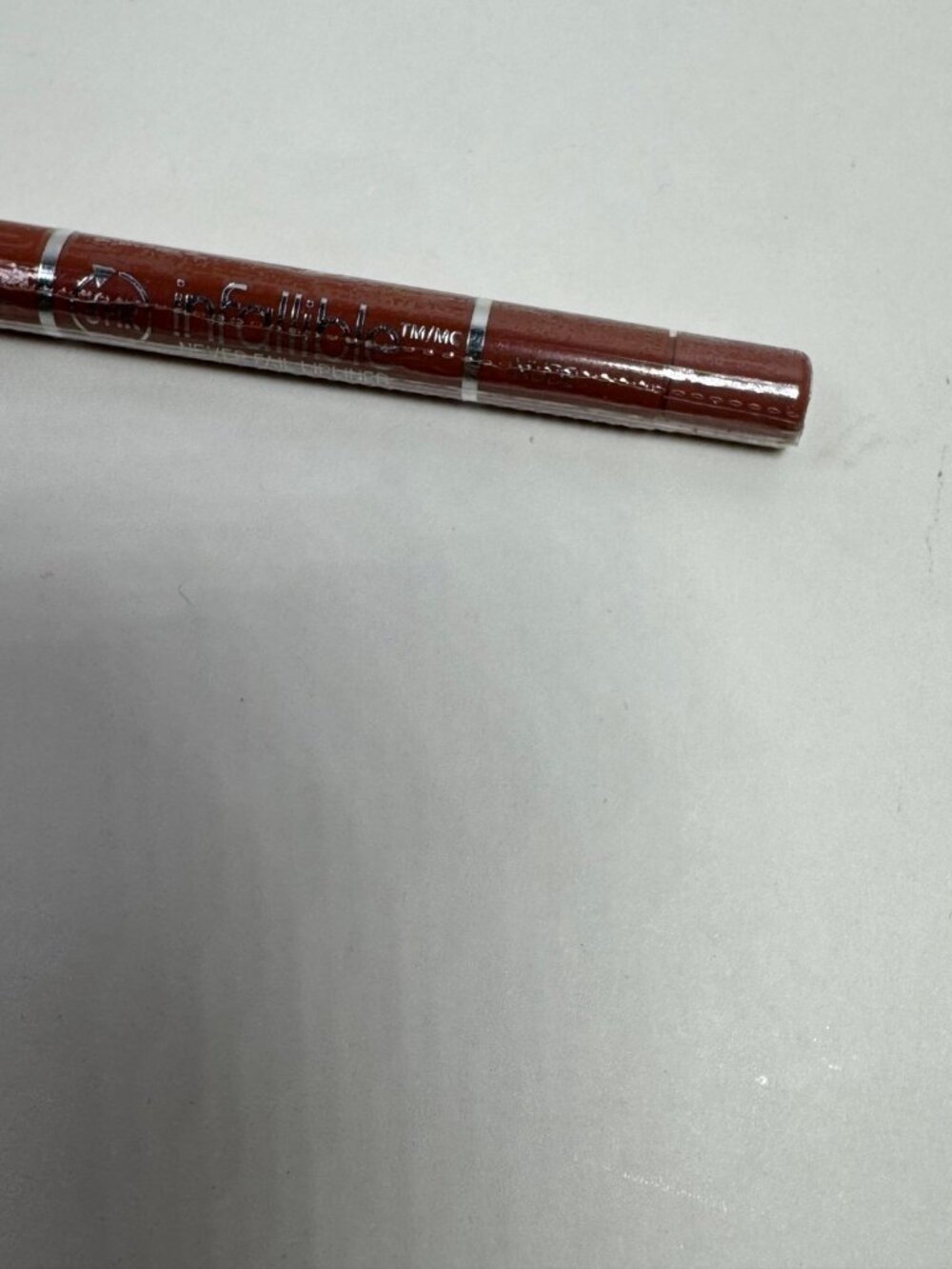 L’Oreal Infallible LipLiner 809 Nude Full Size Sealed New Discontinued